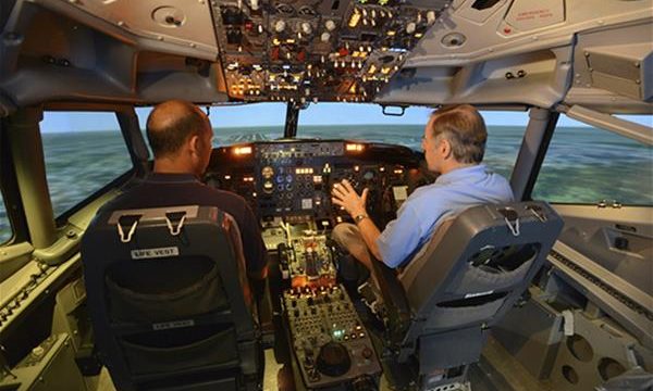 Delta Flight Museum 737 – 3