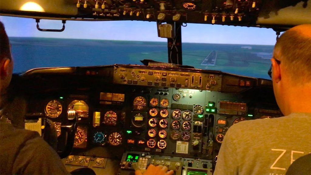 Delta Flight Museum 737 – 5