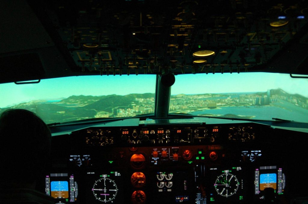 Aeroteca Simuteca Barcelona Boeing 737, Mooney M20 & VR Flight Simulators-7
