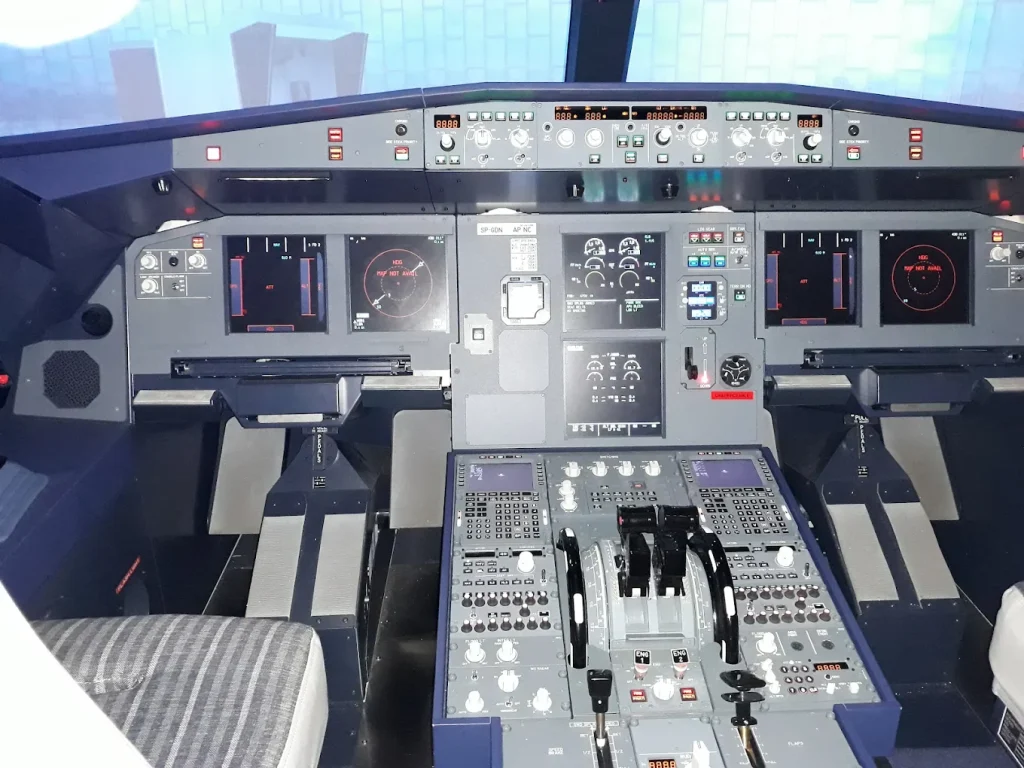 AirPoint Gdańsk Airbus A320 Flight Simulator in the Old Shipyard District-6
