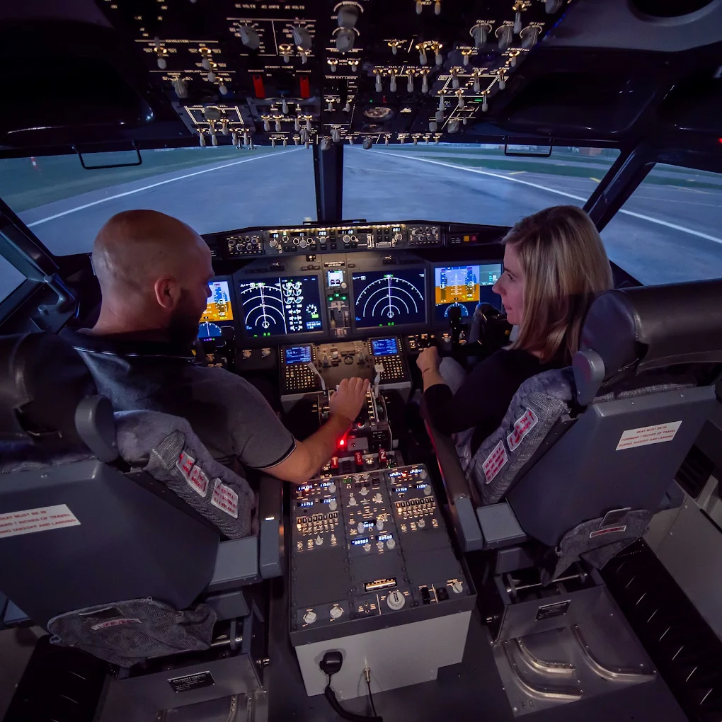 AirPoint Warsaw Boeing 737-800 & Boeing 737 MAX 8 Flight Simulators in the City Centre-1
