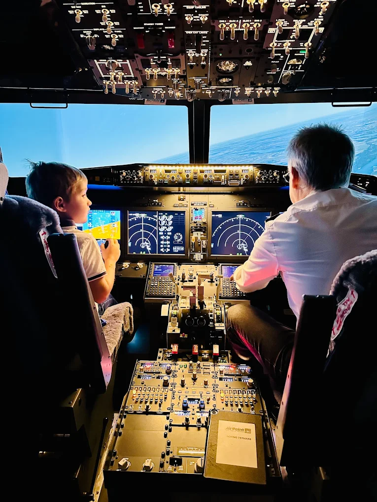 AirPoint Warsaw: Boeing 737-800 & Boeing 737 MAX 8 Flight Simulators in the City Centre