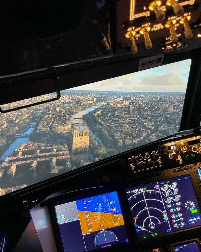 AirPoint Warsaw Boeing 737-800 & Boeing 737 MAX 8 Flight Simulators in the City Centre-6