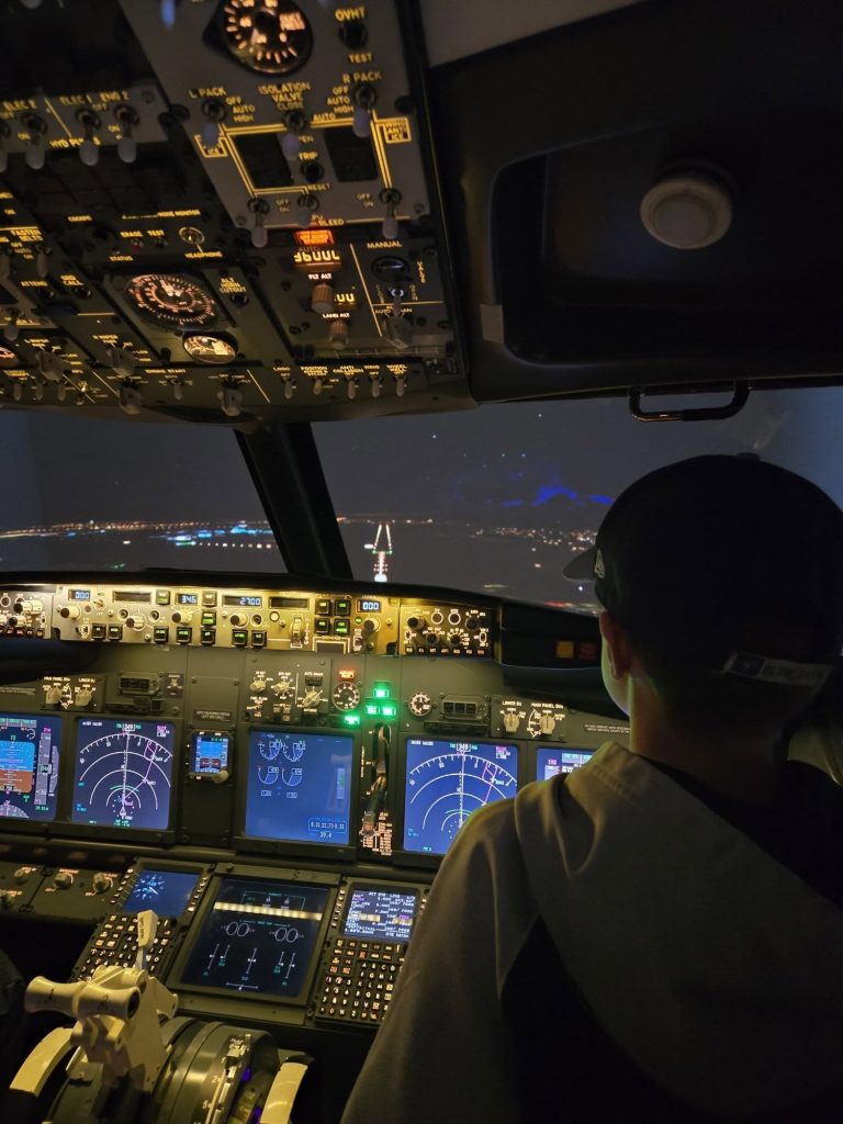 Altitude Flight Simulation Calgary Boeing 737, F-18, F-16 Viper & Spitfire VR Simulators-2