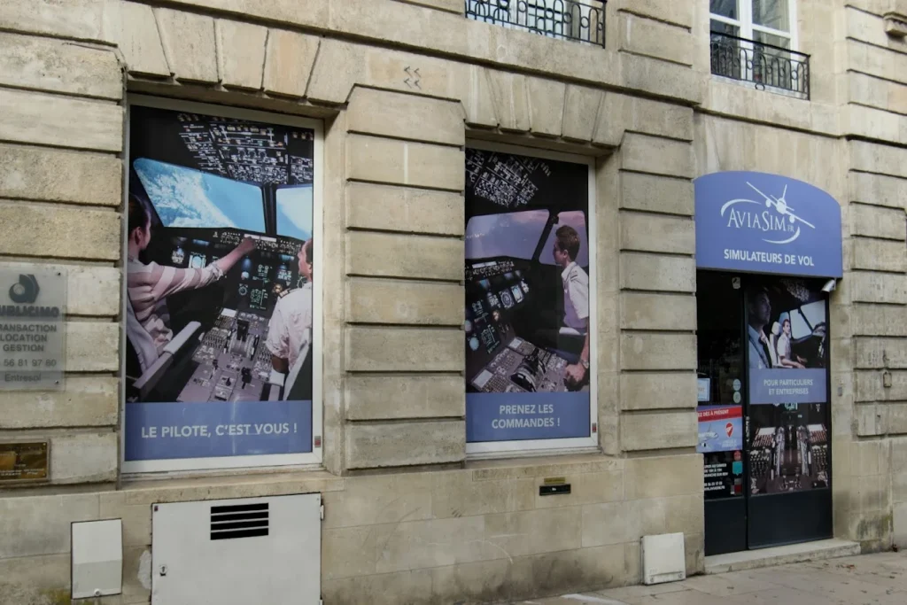AviaSim Bordeaux Airbus A320 Flight Simulator in the Chartrons District-5