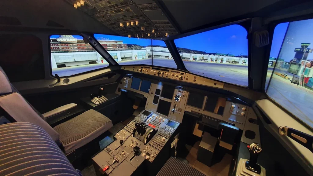 AviaSim Geneva Airbus A320 Flight Simulator near Geneva Airport-9