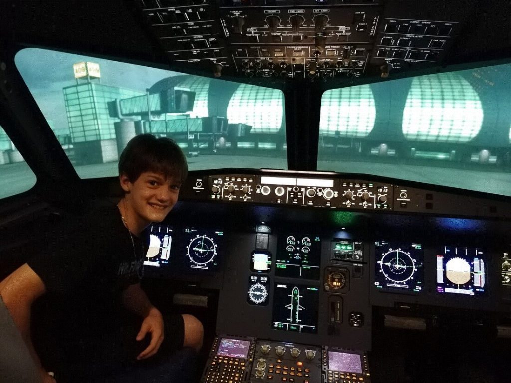 AviaSim Lille Airbus A320 & F-35 Fighter Jet Simulators at Weembi, Lesquin-11