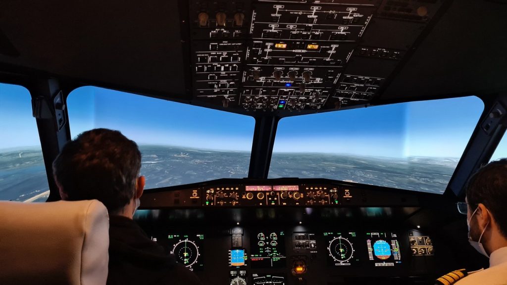 AviaSim Lyon Airbus A320 & Two F-35 Fighter Jet Simulators at Pôle Pixel, Villeurbanne-3