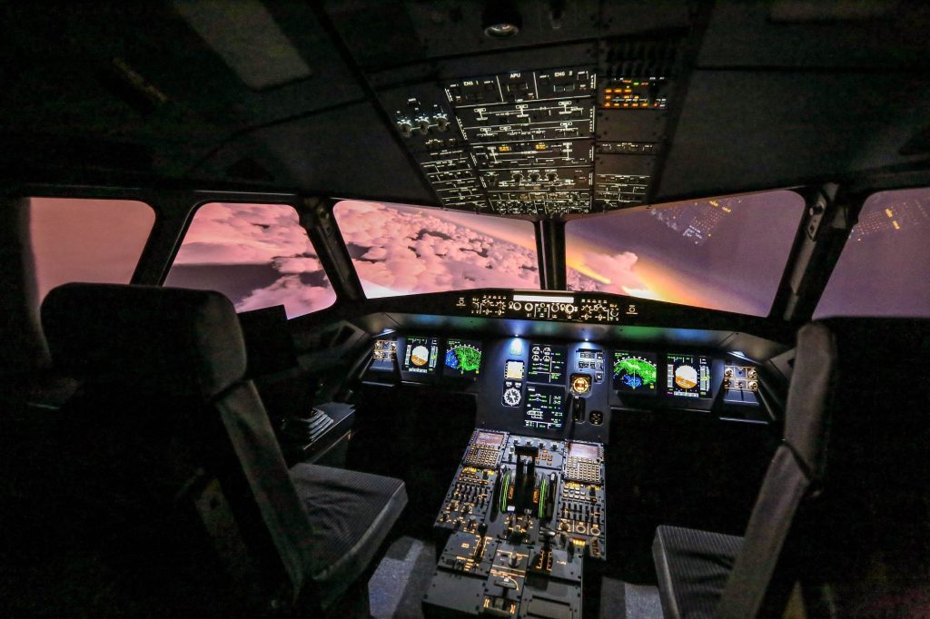AviaSim Metz Airbus A320 & Bell 206 Helicopter Simulators at ZAC Euromoselle-2
