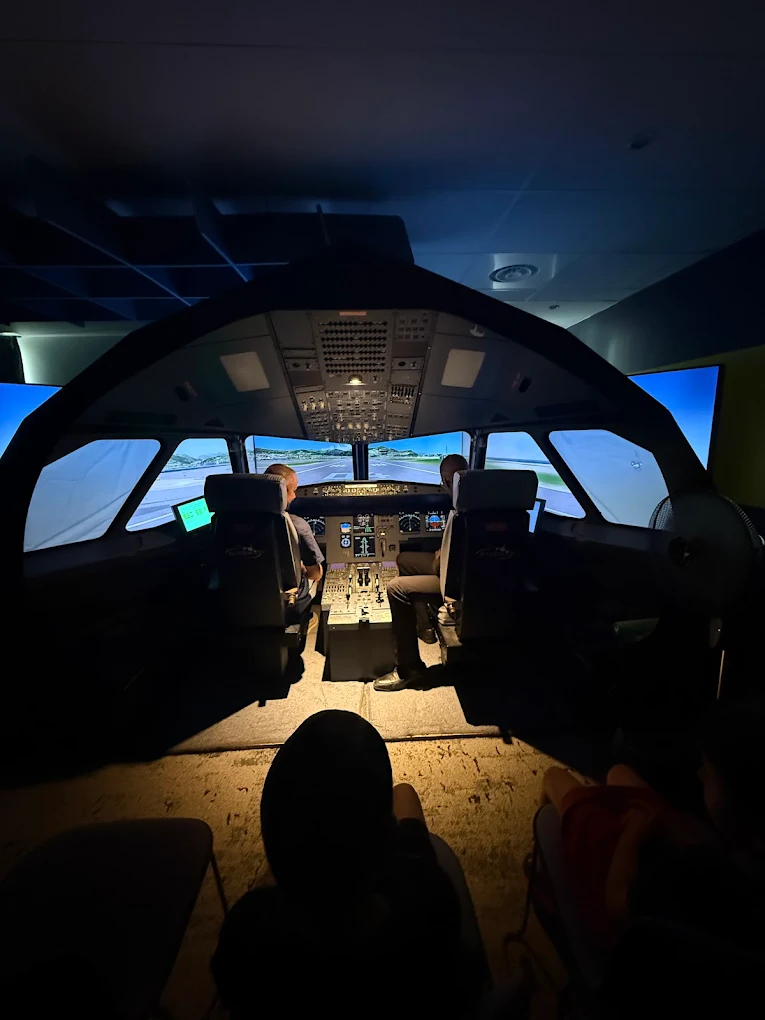 AviaSim Paris Orly Airbus A320 & F-35 Fighter Jet Simulators at Orly Airport-7