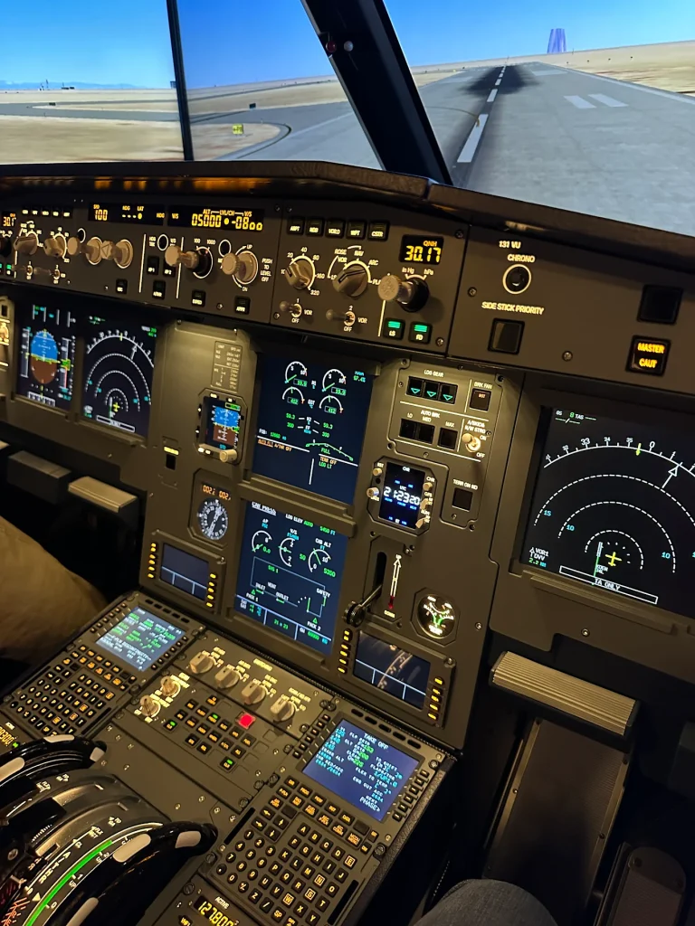 Aviasim Phoenix A320-1