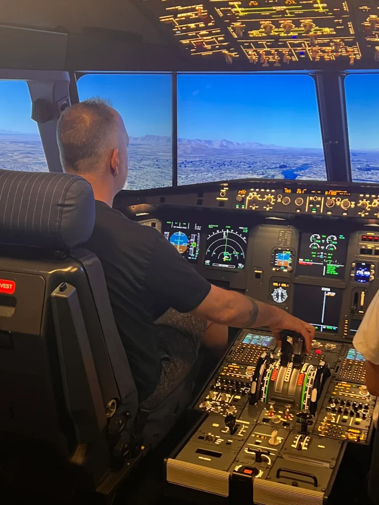 Aviasim Phoenix A320-4