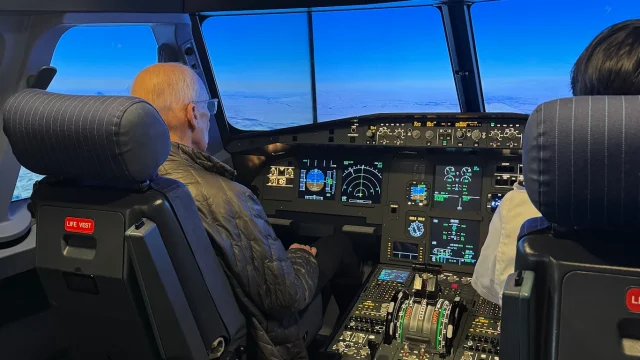 Aviasim Phoenix A320-5