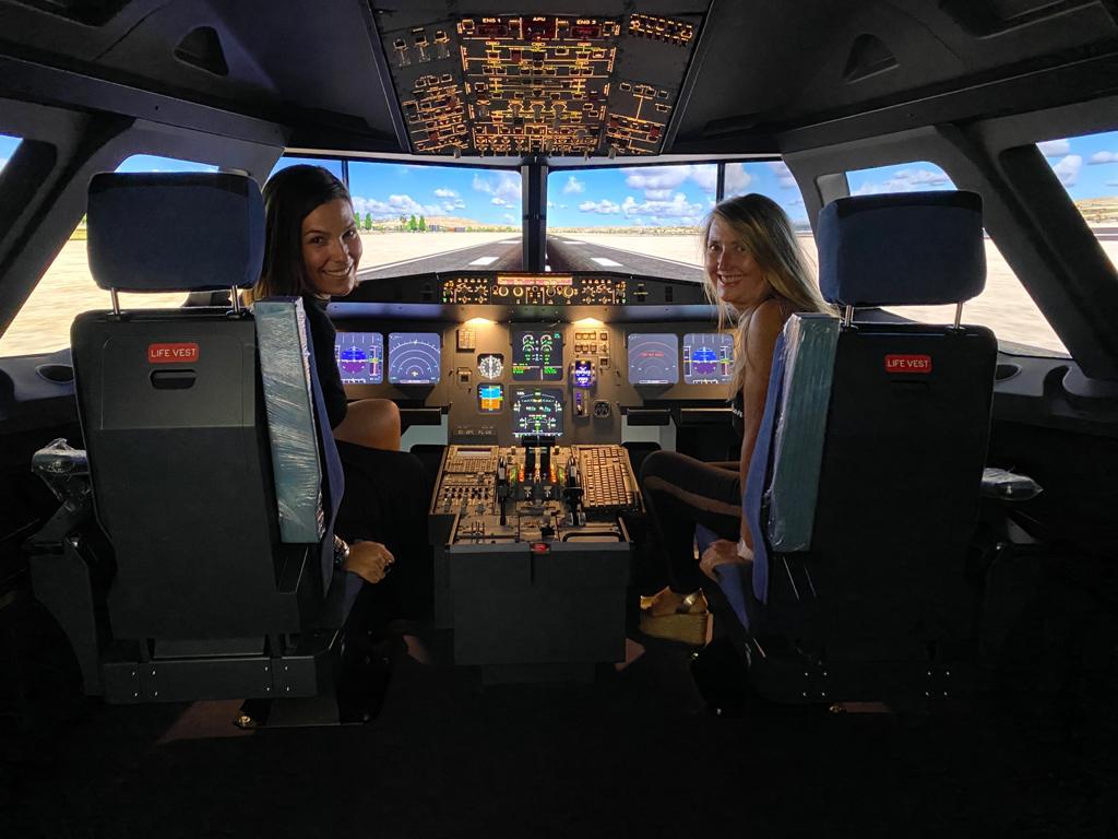 Cinetic Plus Madrid Airbus A320 & Boeing 737-800 Flight Simulators at Cuatro Vientos Airport-4