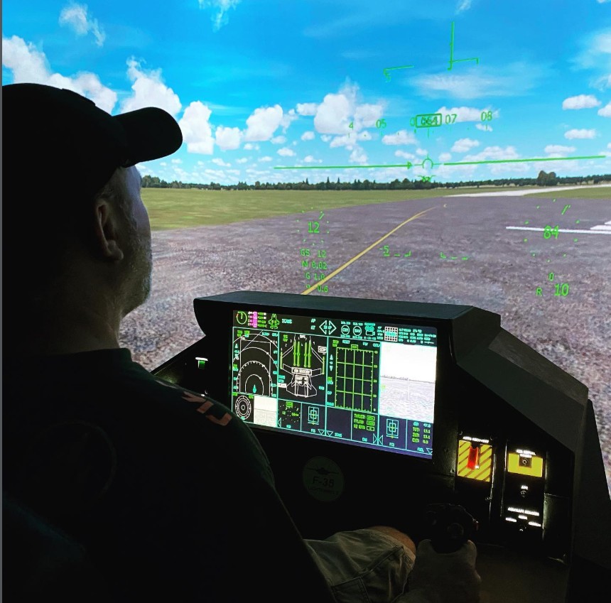 Fighter Jet Simulator Bedfordshire-9