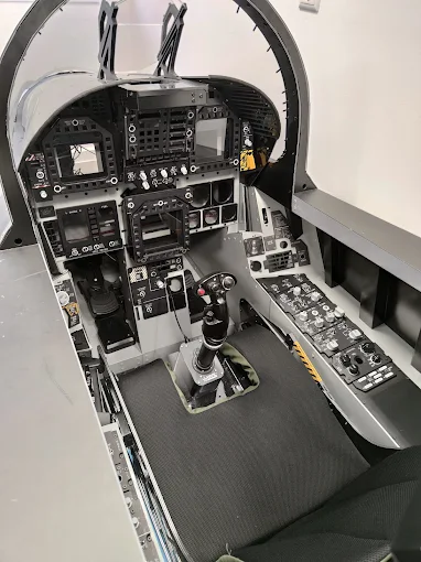 Flight Concept Lisbon Boeing 737, Airbus A320 & F18 Flight Simulators-8