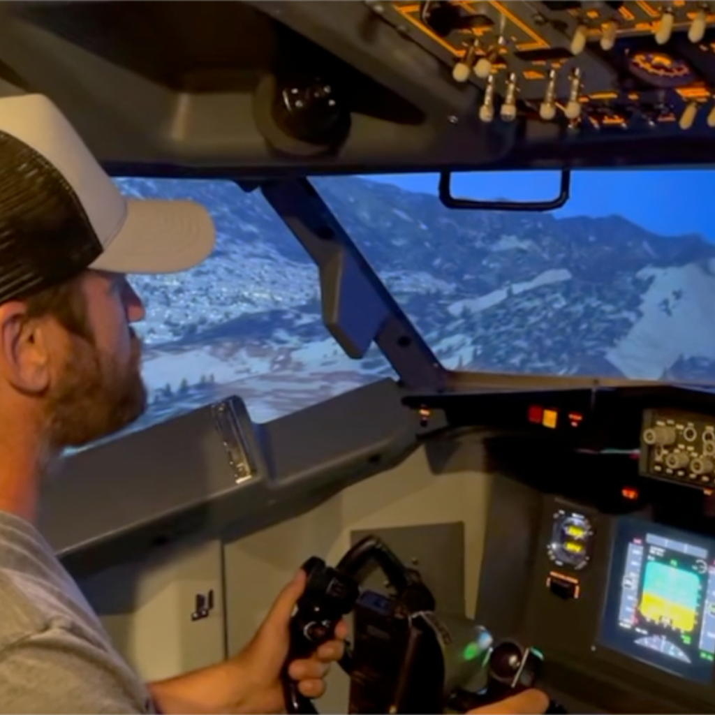 Flightdeck + Rogue Racing Anaheim Boeing 737, FA-18 Fighter Jet & F1 Simulators near Disneyland-1