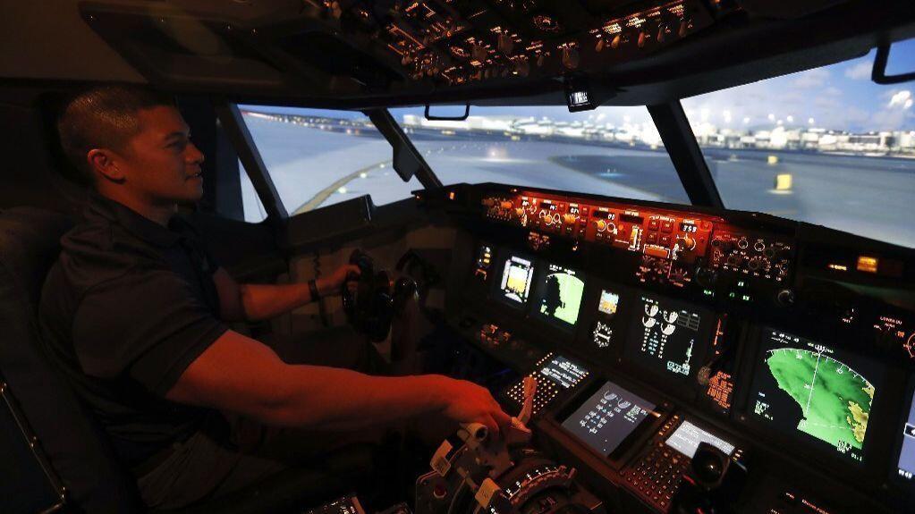 Flightdeck + Rogue Racing Anaheim Boeing 737, FA-18 Fighter Jet & F1 Simulators near Disneyland-7