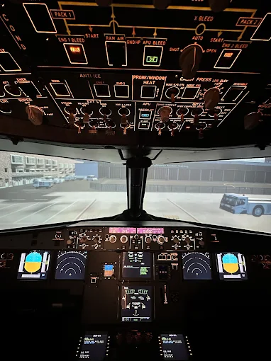 Flugsimulator.com Bremen Airbus A320 Original Cockpit Flight Simulator-2