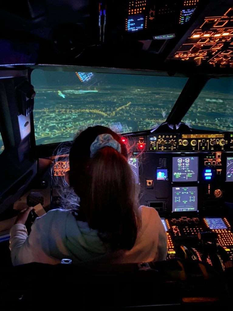 Flugsimulator.com Hamburg Airbus A320 Full Motion Cockpit Simulator-7