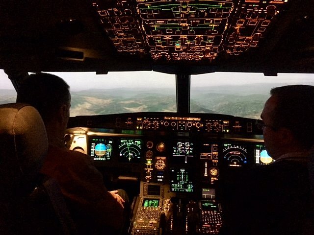 Full Flight Simulator Paris-5