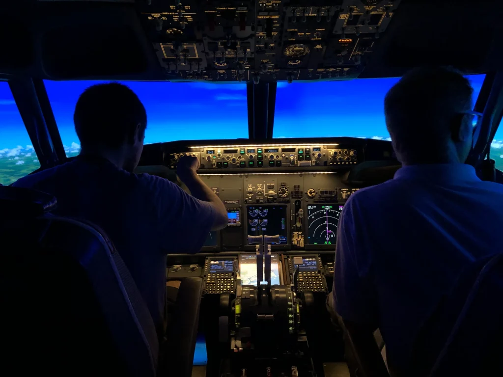 Global Flight Adverntures Canton MA 737-5