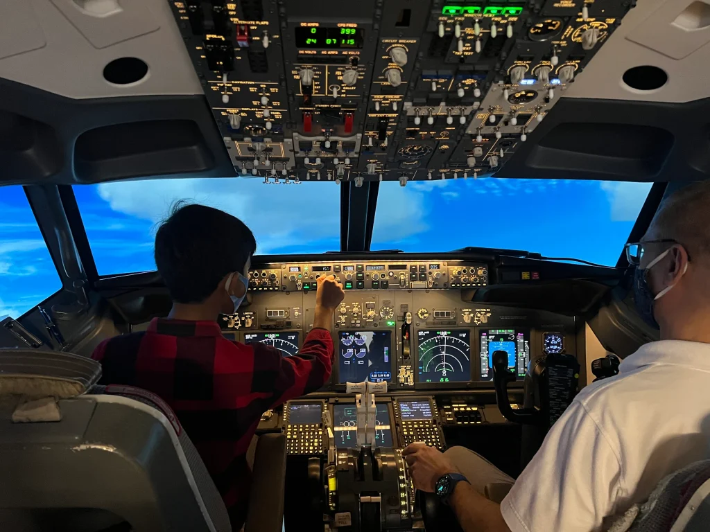 Global Flight Adventures Boston: Boeing 737NG & Cessna Simulators