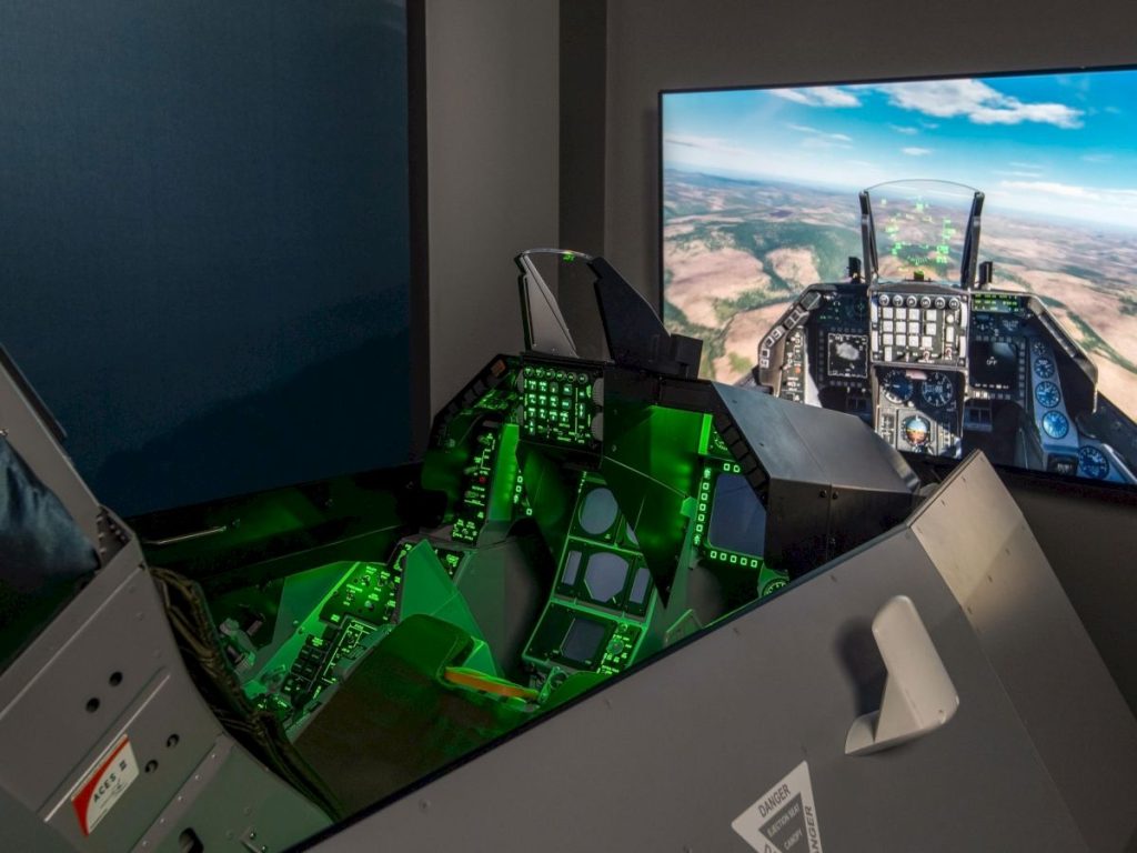 Hotel Polaris Flight Simulators Colorado Springs-4