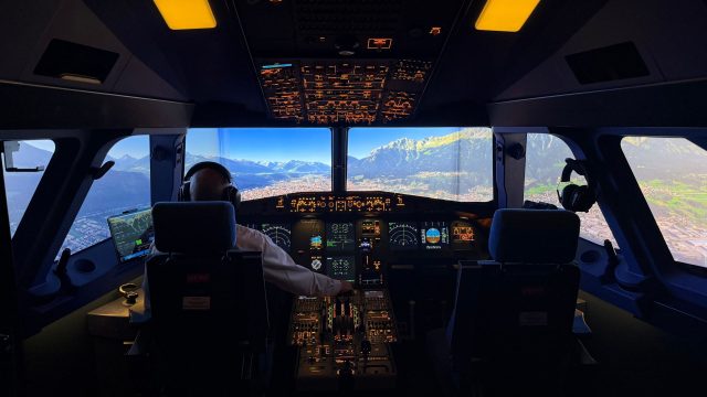 Infinity Simwings A320 Gatwick-3