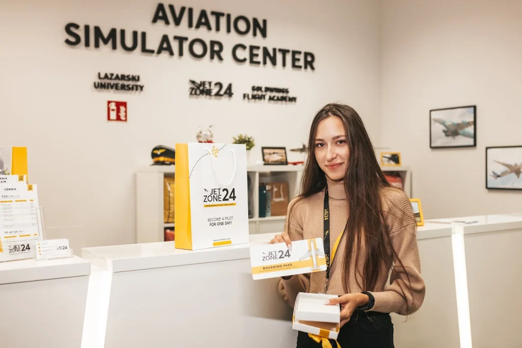 JetZone24 Warsaw Airbus A320, Diamond DA42 & AL250 Certified Flight Simulators-4