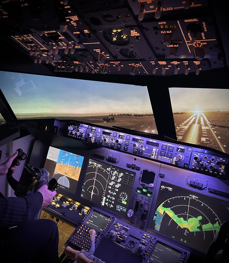 Jetsim A320 B737 Devon-2
