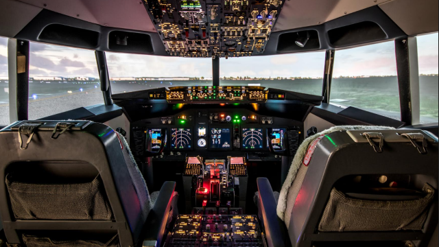 NFC Simcheck 737 Dublin-1