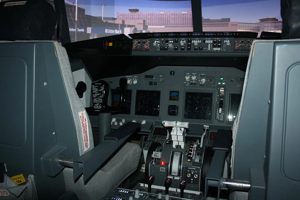 NFC Simcheck 737 Dublin-4