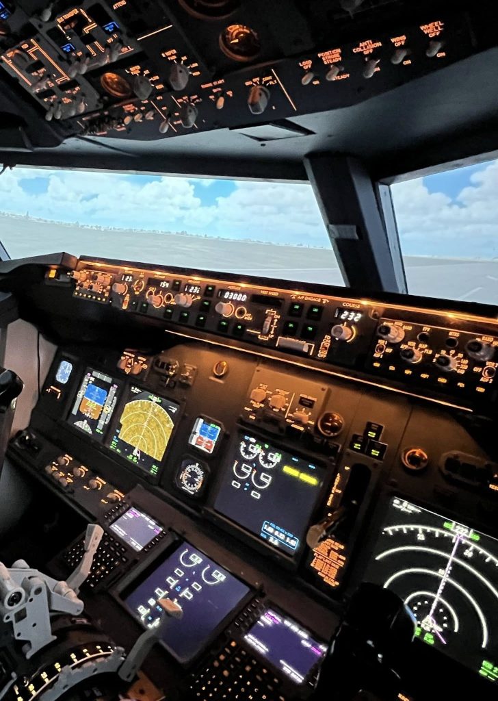 North West Flight Simulators Chester: Boeing 737-800 NG Experience