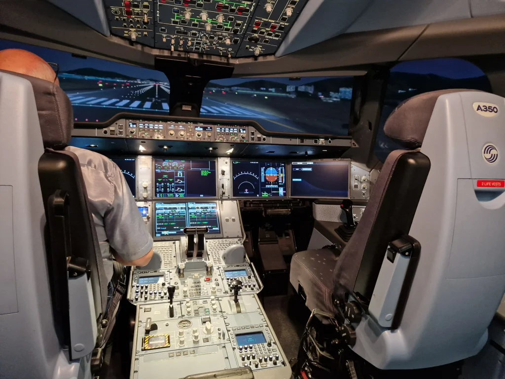 ProFlight Munich Full-Motion Airbus A350 & A320 Experience-3
