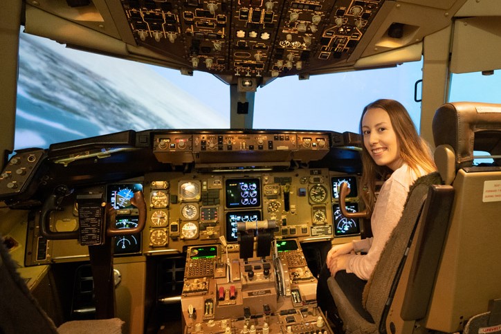 ProFlight Zurich Professional Full Flight Simulation in Switzerland-5