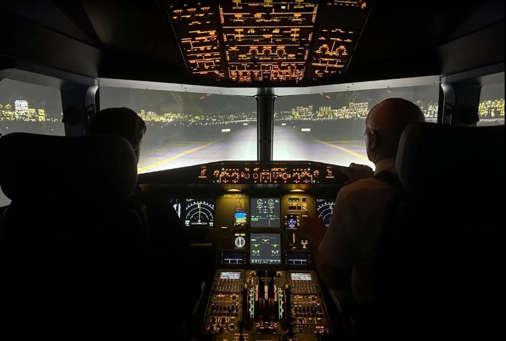 ProFlite UK A320 Bedford-6