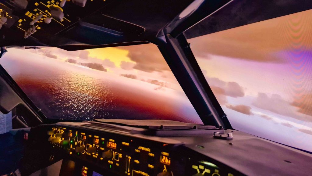 Sim2do Flight Simulator Centre: Boeing 737, Spitfire, F-35 & Lynx