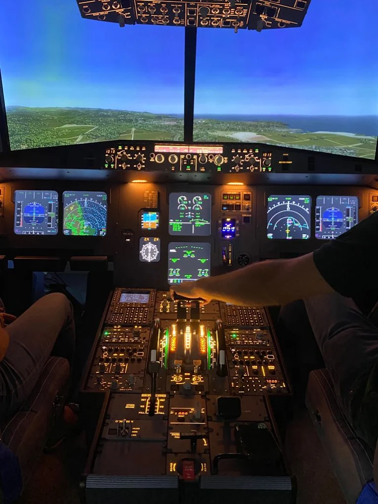 Simtra Simulator Madrid Airbus A320 Cockpit at Bernabéu Center-2
