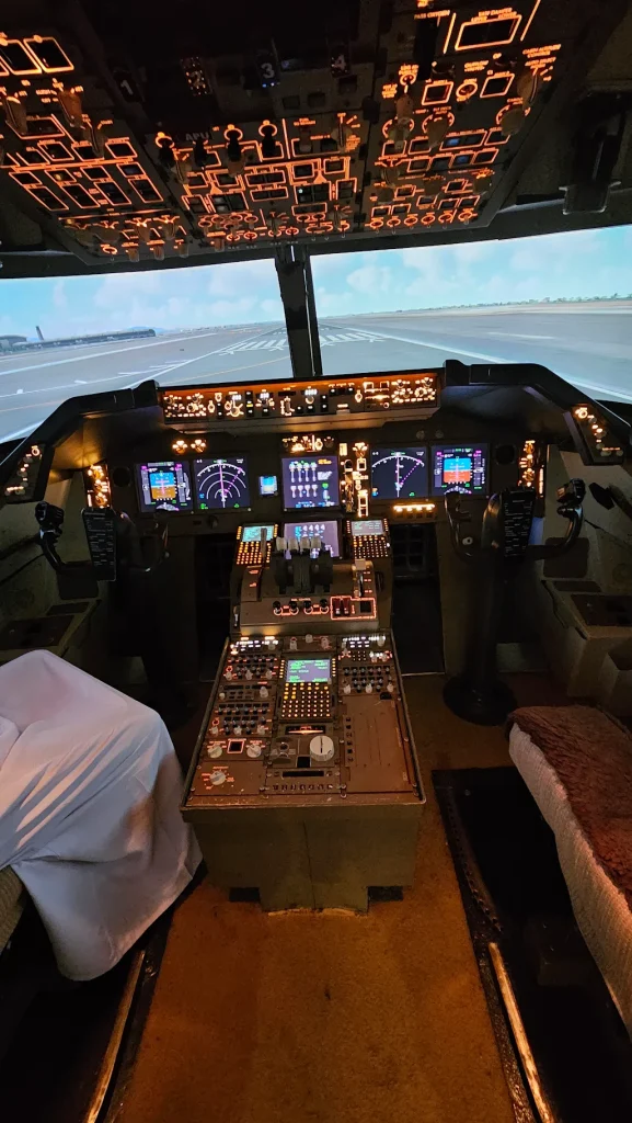 Sohar Simulators Muscat Boeing 747 Flight Experience-5