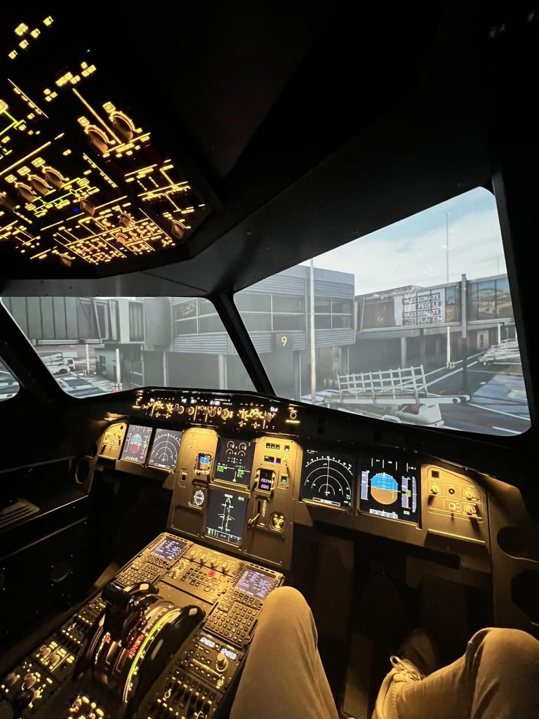 The Flight Experience Newcastle Boeing 737-800 & Airbus A320-12