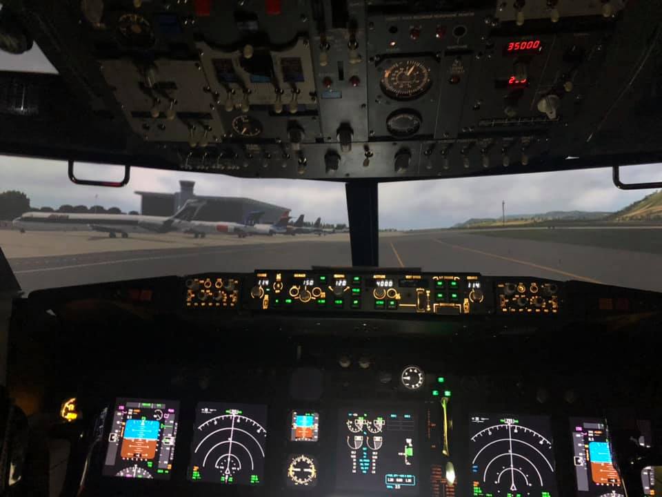 TrueFlight Simulation Boeing 737 Flight Simulator Experience Surrey-5