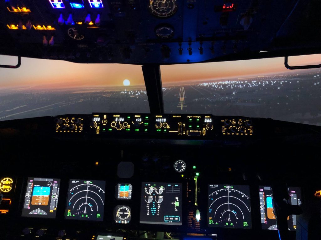 TrueFlight Simulation Boeing 737 Flight Simulator Experience Surrey-6