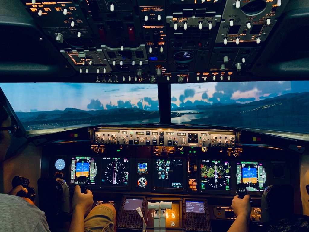 Velocity Flight Training Boeing 737-800 NG Experience Gloucester-10
