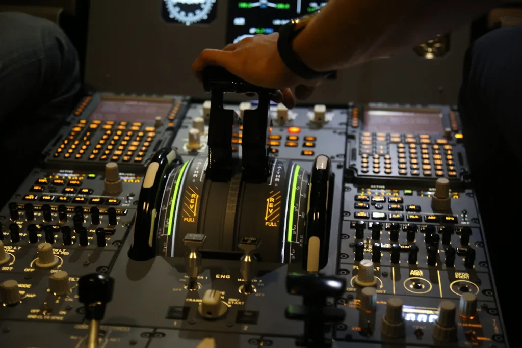 AviaSim Brussels Airbus A320 Flight Simulator on Avenue Louise-3
