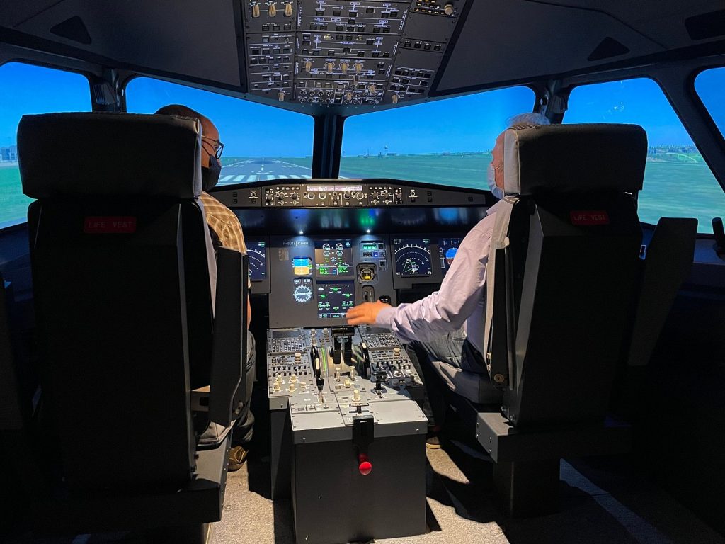 AviaSim Brussels Airbus A320 Flight Simulator on Avenue Louise-6