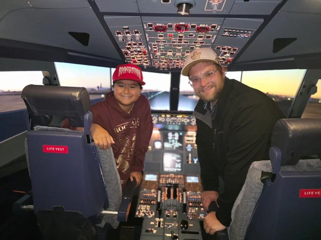 AviaSim Edmonton: Airbus A320 Flight Simulator at DoubleTree by Hilton West Edmonton