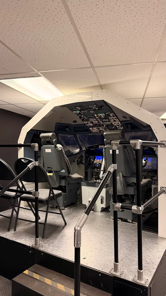 AviaSim Vancouver Boeing 737 MAX Flight Simulator in Richmond, BC-5