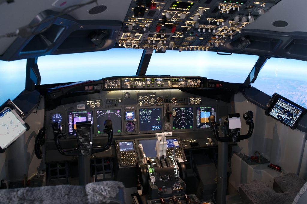 CitySim Munich Boeing 737-800 Flight Simulator in the Heart of the City-2