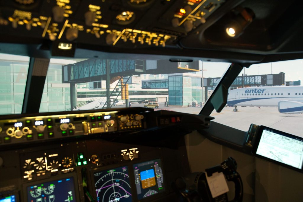 CitySim Munich Boeing 737-800 Flight Simulator in the Heart of the City-5